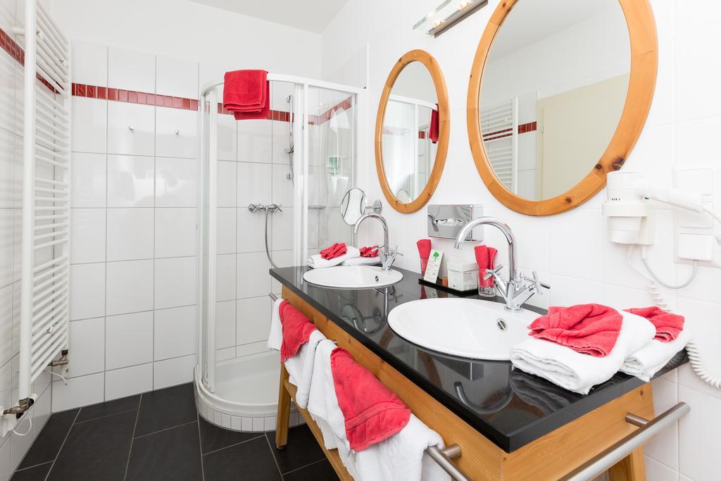 Ortners Mauerwirt - Leistbarer Luxus Apartment Bad Kleinkirchheim Luaran gambar